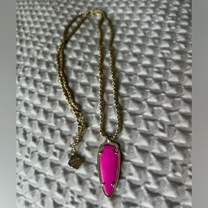 Kendra Scott Women's Skylar Arrowhead Drop Pendant Necklace Bright Pink Agate